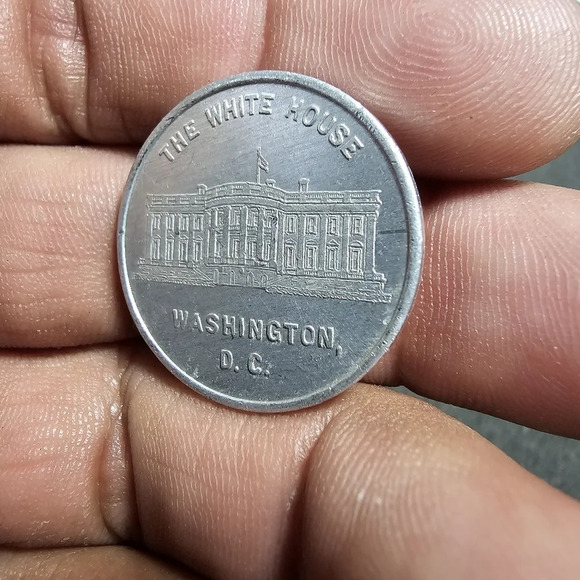 The White House Token President's Residence Washington DC Commemorative Token sh - Picture 4 of 7